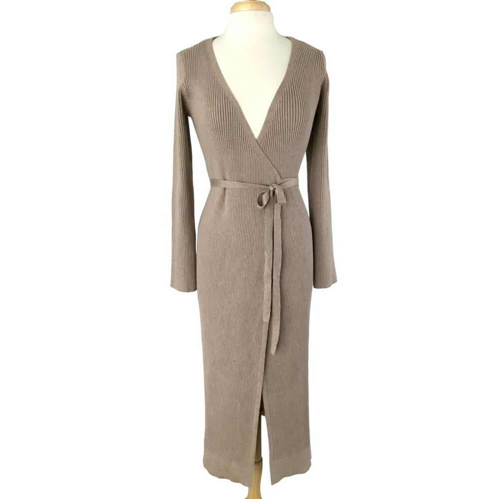 Lulus Iconic Comfort Sweater Dress Womens Medium Taupe Ribbed Surplice Wrap NEW - Picture 3 of 13
